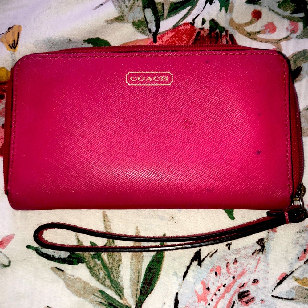 Well-Loved Coach Wristlet